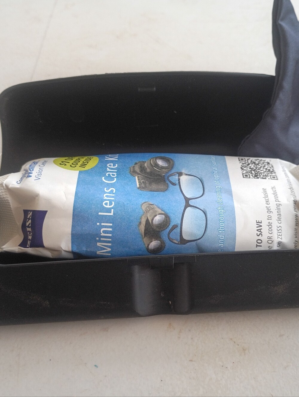 Black Women's Eyeglasses Case with Lens Care Kit